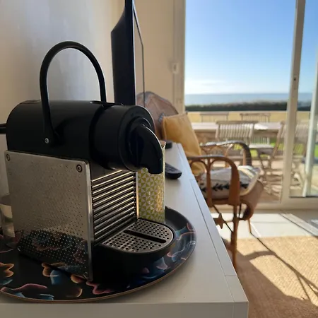 Appartement Le Balcon De Jersey, Rdc Et Jardin Face A La Mer, Intendance Luxury Host *