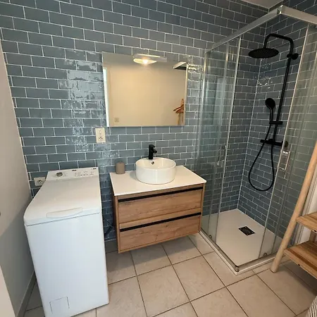 Le Balcon De Jersey, Rdc Et Jardin Face A La Mer, Intendance Luxury Host Apartment *