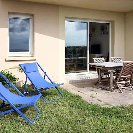 Le Balcon De Jersey, Rdc Et Jardin Face A La Mer, Intendance Luxury Host شقة