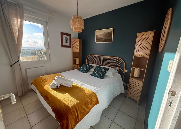 Le Balcon De Jersey, Rdc Et Jardin Face A La Mer, Intendance Luxury Host *