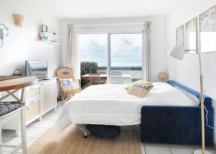 Le Balcon De Jersey, Rdc Et Jardin Face A La Mer, Intendance Luxury Host *